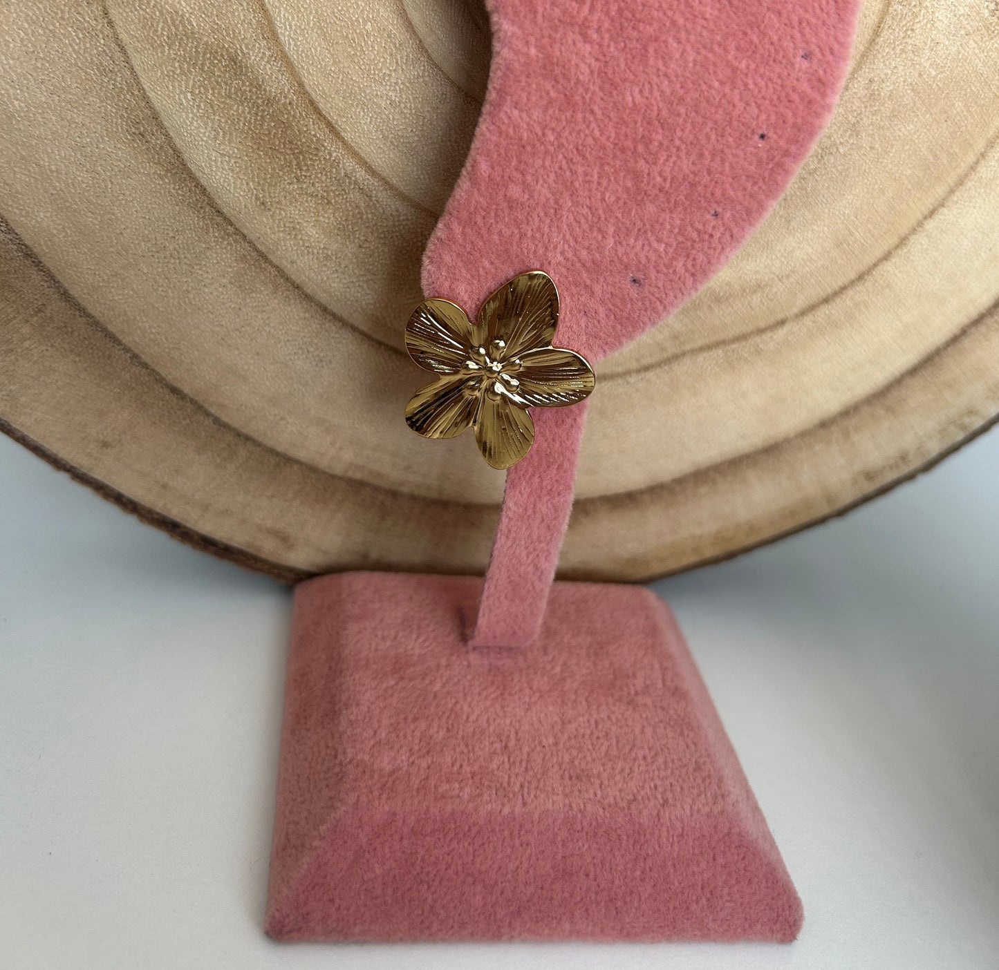 Boucle d’oreille Fleur